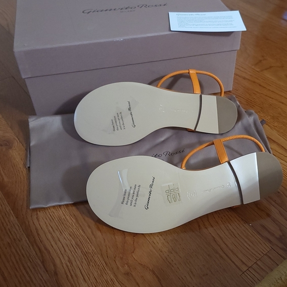 Gianvito Rossi Women's Orange Sandals - Picture 5 of 10